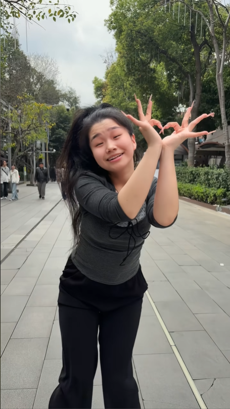 以舞為伴，在熱愛里奔赴生活