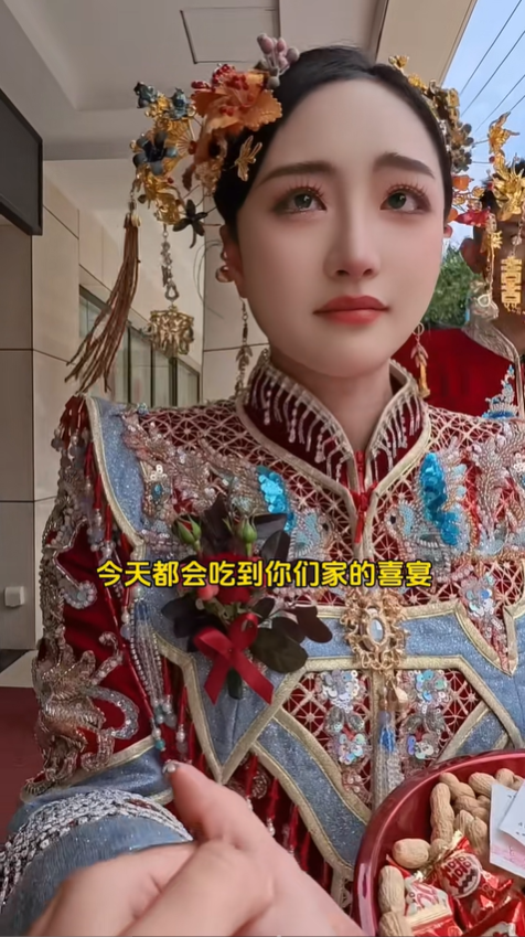 車里有懂你的人，車后有等你的貓，這趟 “回門” 路，我們陪你慢慢開