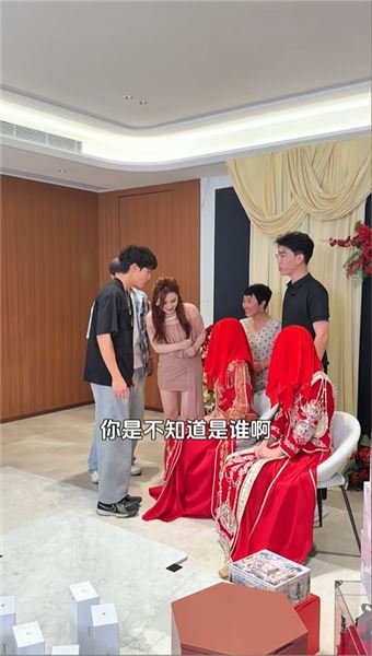 曉東小伍同臺表白佳怡，小海張姨出奇招考驗鬧出大烏龍
