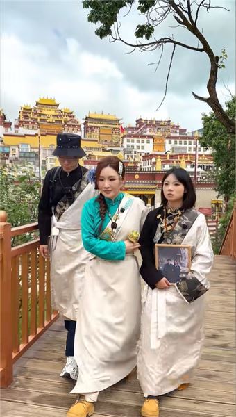 跨越千里赴藏地，以一場朝圣告別遺憾