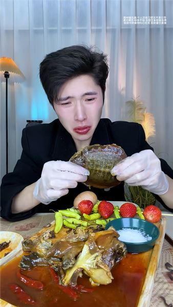 做不一樣的吃辣吃播，沒觸碰禁忌，為何總被舉報？