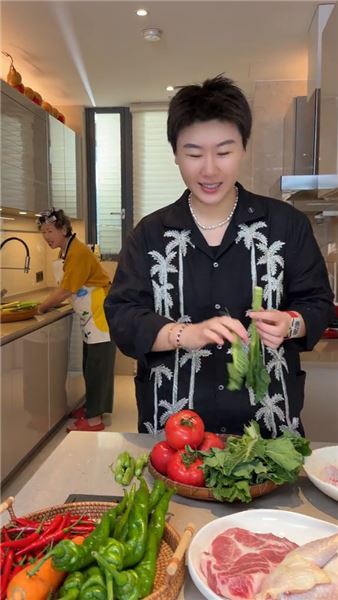 最好的家庭，從不是沒有矛盾，而是遇事永遠站在同一陣線