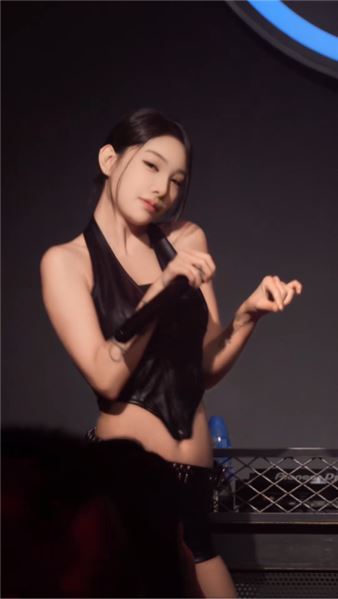致所有帶著偏見的聲音：在酒吧上班，不代表我不是好女孩